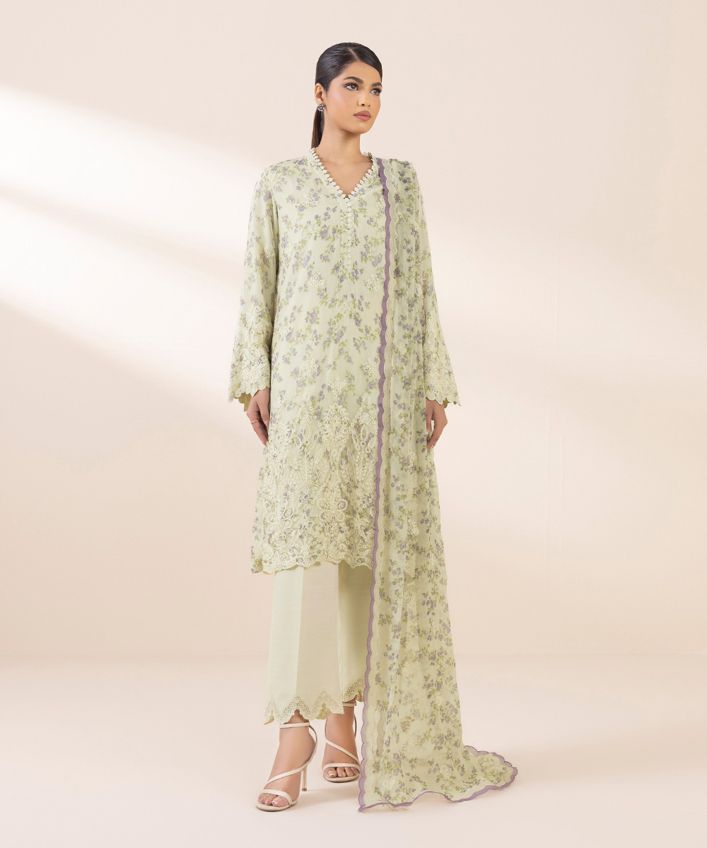 3-Piece embroidered chiffon suit in ivory